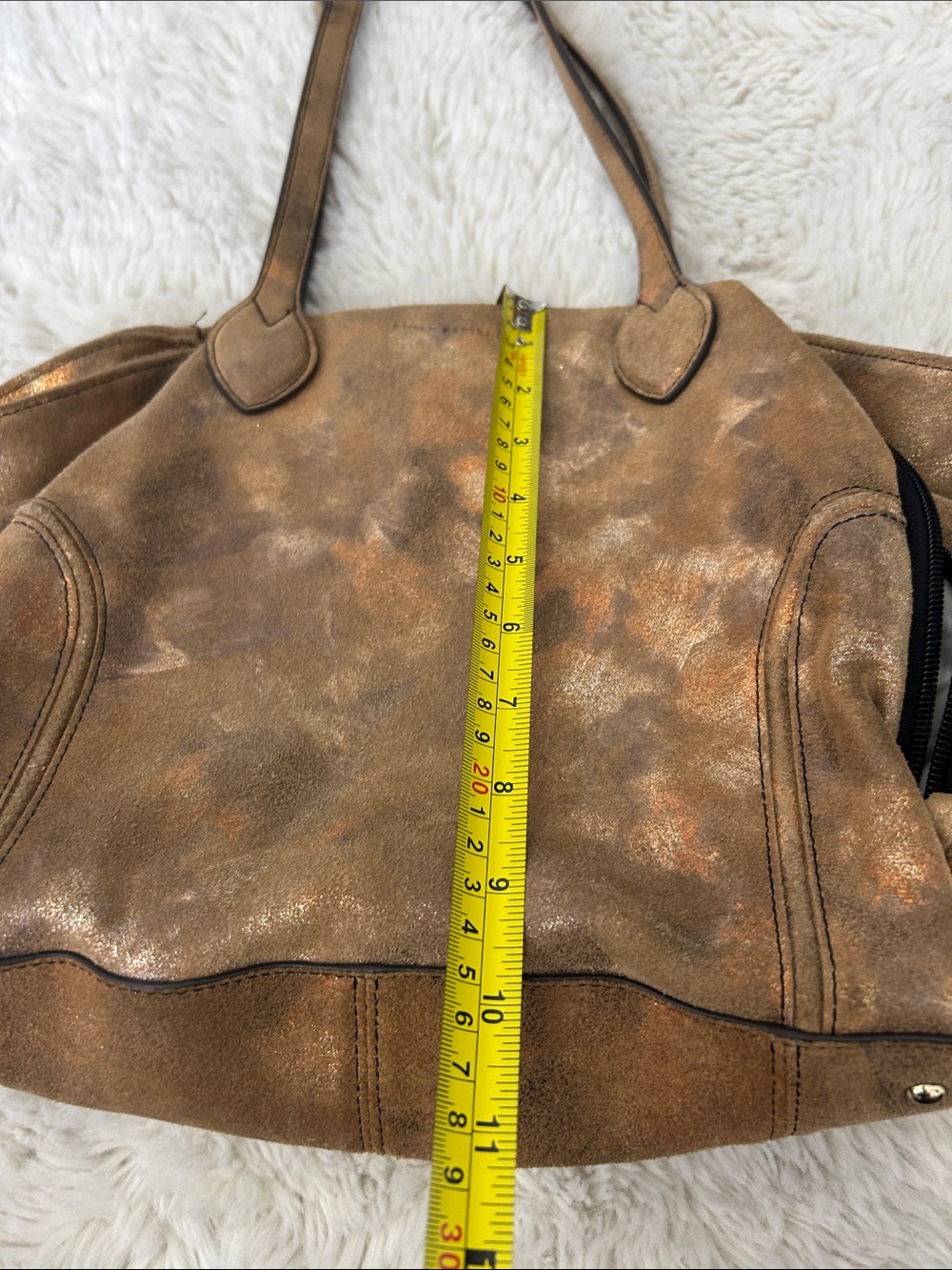 Aimee Kestenberg Gold Metallic Chelsea Leather Tote Bag - Picture 12 of 14